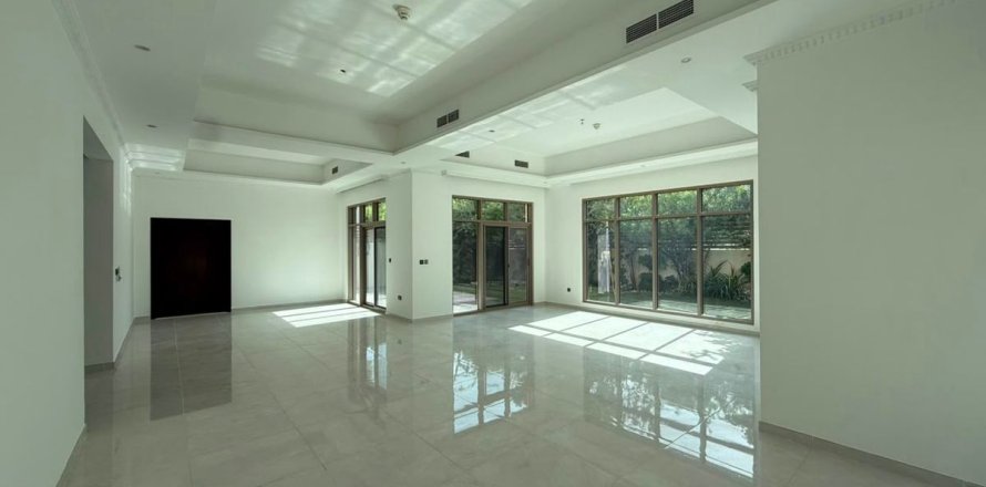 Villa em Al Furjan, Dubai, EAU 4 quartos, 600 m2 № 726798