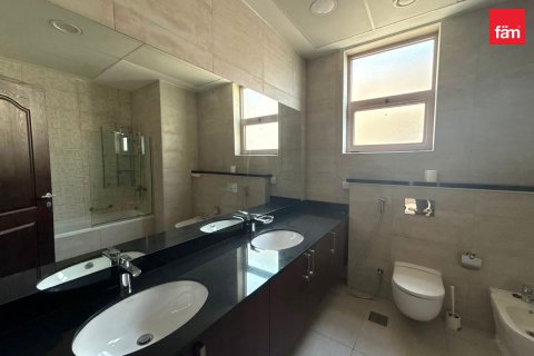 Villa para arrendamento em Al Furjan, Dubai, EAU 4 quartos, 600 m2 № 726798 - foto 23