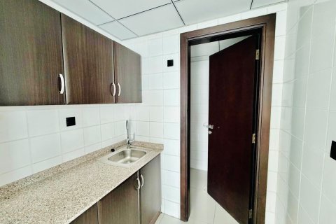 Oficina en alquiler en Al Barsha, Dubai, EAU 83.8 m2 № 726807 - foto 9