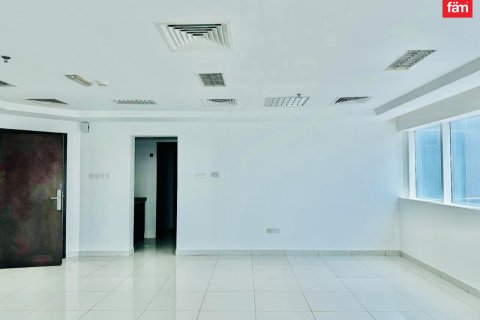 Oficina en alquiler en Al Barsha, Dubai, EAU 83.8 m2 № 726807 - foto 8