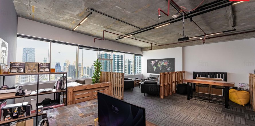 Office i Dubai, UAE 101 kvm № 711376
