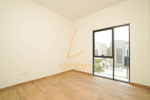 Вилла Al Furjan, Дубай, БАӘ-да 4 жатын бөлмелер, 564 м² № 726987 - фото 23