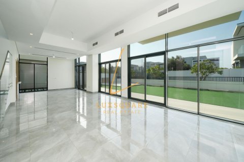 Villa para arrendamento em Al Furjan, Dubai, EAU 4 quartos, 564 m2 № 726987 - foto 7