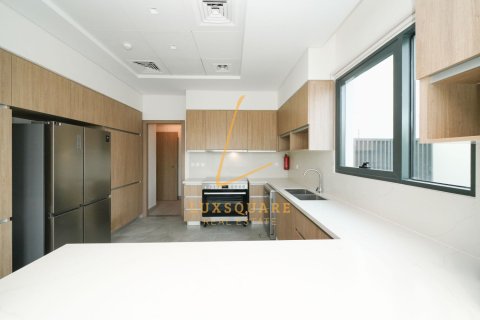 Villa para arrendamento em Al Furjan, Dubai, EAU 4 quartos, 564 m2 № 726987 - foto 11