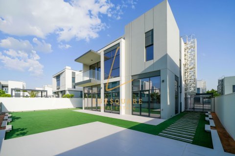 Villa para arrendamento em Al Furjan, Dubai, EAU 4 quartos, 564 m2 № 726987 - foto 1