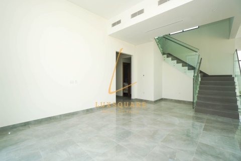 Вилла Al Furjan, Дубай, БАӘ-да 4 жатын бөлмелер, 564 м² № 726987 - фото 4