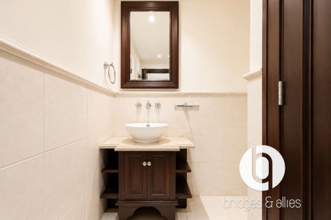 شقة للإيجار في Old Town، دبي، الإمارات العربية المتحدة 2 غرفة نوم ، 141 متر مربع ، رقم 726999 - صورة 7