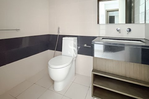 Appartement te huur in Downtown Dubai (Downtown Burj Dubai), Dubai, VAE 1 slaapkamer, 69 vr.m., nr 699647 - foto 7