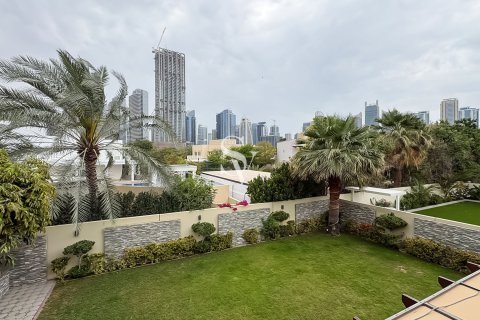 Üürile anda villa asukohaga Meadows, Dubai, AÜE: 5 magamistoaga, 549 m² Nr 699645 - pilt 27