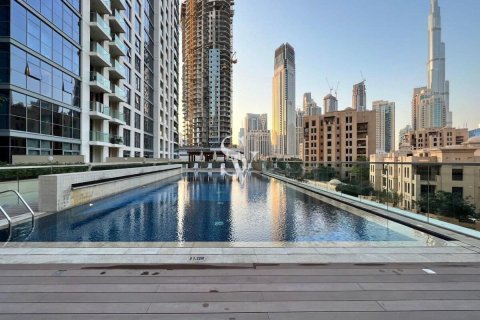 Appartement te huur in Downtown Dubai (Downtown Burj Dubai), Dubai, VAE 1 slaapkamer, 81 vr.m., nr 699648 - foto 3