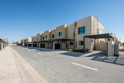 Kuća u nizu u gradu Sharjah, UAE 4 spavaće sobe, 255.48 m2 Br. 749308