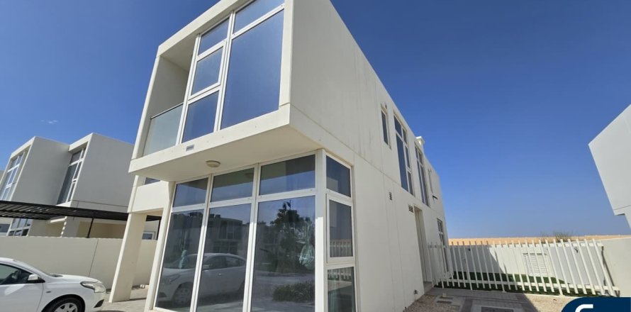 ویلا در DAMAC Hills (Akoya by DAMAC)، Dubai ، امارات متحده عربی 6 خوابه ، 279 متر مربع.  شماره 671417