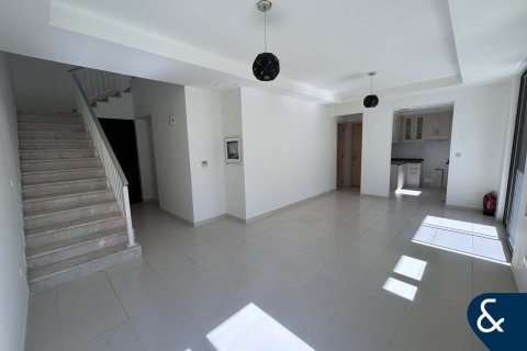 Villa in Reem, Dubai, UAE 3 bedrooms, 197 sq.m. № 671413 - photo 5