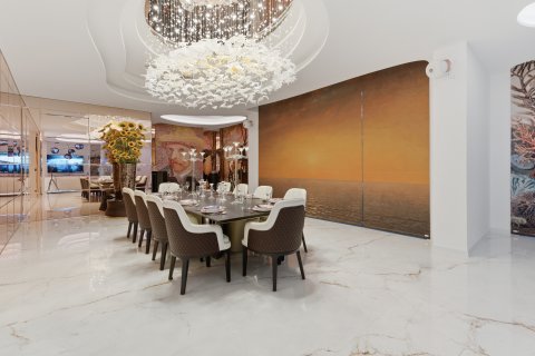 Vilë në Al Barari, Dubai, Emiratet e Bashkuara Arabe 10 dhoma gjumi, 2392.35 m2. № 750439 - Foto 3