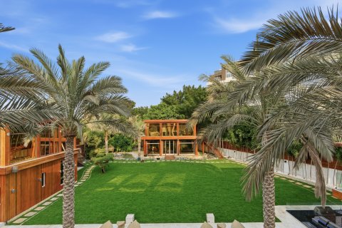 Vilë në Al Barari, Dubai, Emiratet e Bashkuara Arabe 10 dhoma gjumi, 2392.35 m2. № 750439 - Foto 28