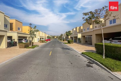 Shtëpi në qytet në Dubai, Emiratet e Bashkuara Arabe 2 dhoma gjumi, 164.8 m2. № 687373 - Foto 4