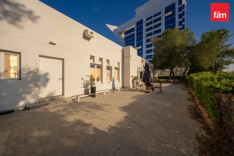 Escritório para arrendamento em Dubai, EAU 1303 m2 № 687374 - foto 9
