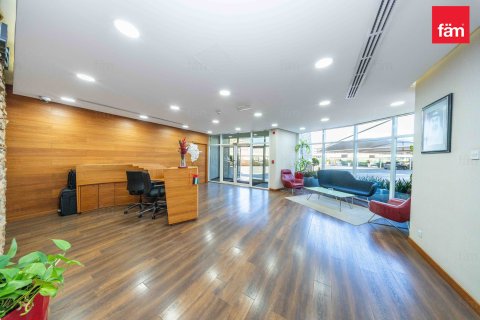 Escritório para arrendamento em Dubai, EAU 1303 m2 № 687374 - foto 10