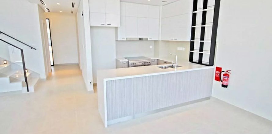 Huvila Dubai Hills Estate, Dubai, Arabiemiraatit 3 makuuhuonetta, 282 m2 № 648801