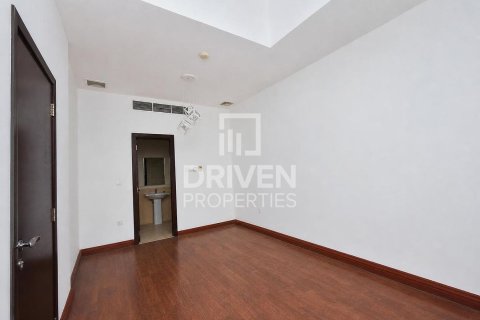 Maison de ville à louer à Jumeirah Village Circle, Dubai, EAU 4 chambres, 156.26 m2 № 754194 - photo 8
