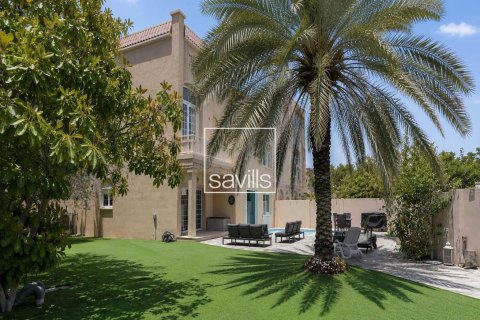 Villa para venda em Al Reef, Abu Dhabi, EAU 5 quartos, 273.32 m2 № 761250 - foto 2