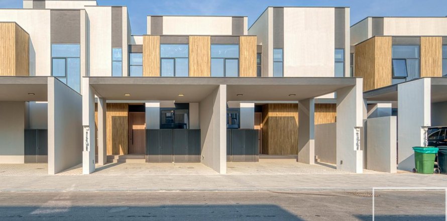 Mudon, Dubai, UAE의 빌라 침실 3개, 218제곱미터 번호 680941