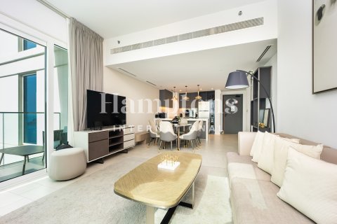 Apartment in Jumeirah Beach Residence, Dubai, UAE 2 bedrooms, 130.95978492 sq.m. № 705302 - photo 2