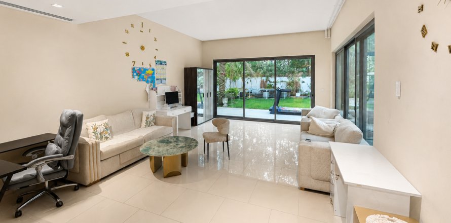 Muwaileh Commercial, Sharjah, संयुक्त अरब अमीरात में विला, 3 बेडरूम, 240.43 वर्ग मीटर, संख्या 759773