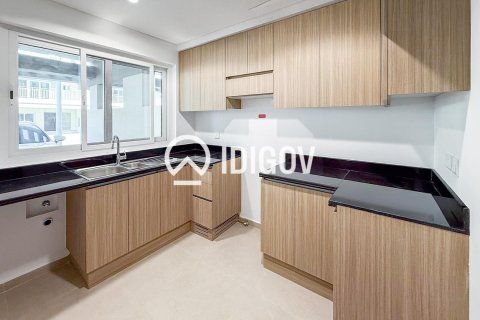 Townhouse sa Dubai, UAE 3 silid-tulugan, 112.23 sq.m. № 735539 - larawan 4