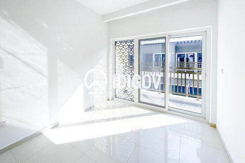Townhouse sa Dubai, UAE 3 silid-tulugan, 112.23 sq.m. № 735539 - larawan 11