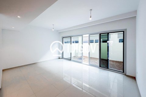 Townhouse sa Dubai, UAE 3 silid-tulugan, 112.23 sq.m. № 735539 - larawan 8