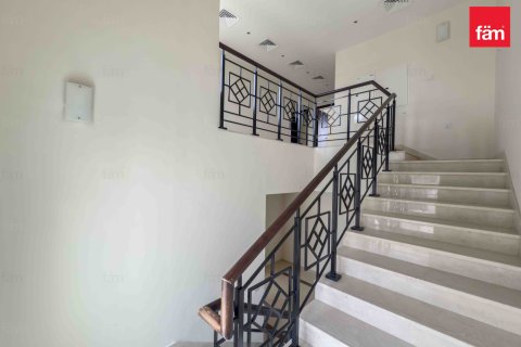 Vilë në Dubai, Emiratet e Bashkuara Arabe 3 dhoma gjumi, 569.8 m2. № 631949 - Foto 9