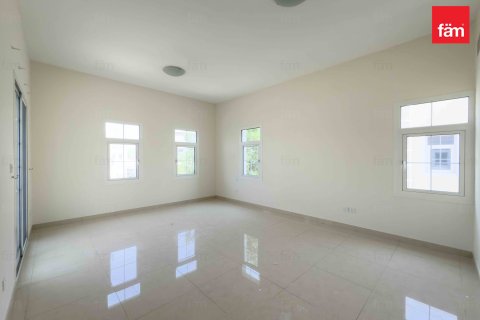 Vilë në Dubai, Emiratet e Bashkuara Arabe 3 dhoma gjumi, 569.8 m2. № 631949 - Foto 13
