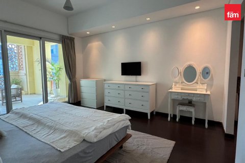 דירה להשכרה ב Palm Jumeirah, Dubai, איחוד האמירויות  2 חדרי שינה, 165.2 מ"ר, מספר 740456 - תמונה 5