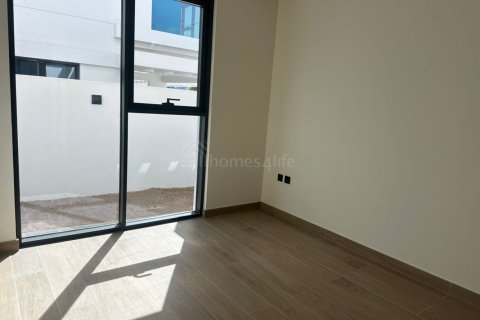Rumah bandar di Damac Lagoons, Dubai, UAE 5 bilik tidur, 220 meter persegi № 713685 - foto 6