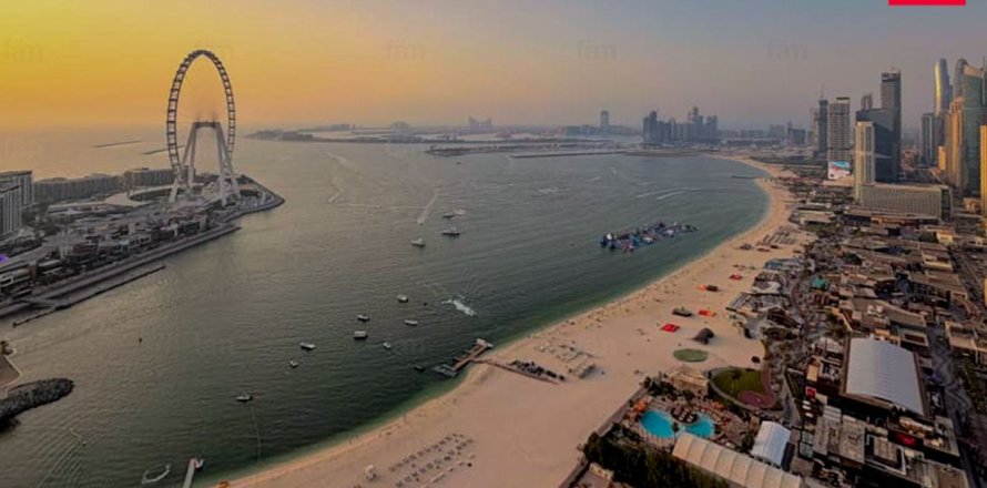 Appartamento a Dubai, EAU 2 camere da letto, 155.1 mq. № 732878