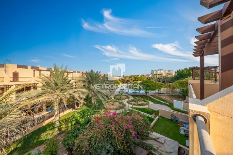 טאונהאוס למכירה ב Jumeirah Islands, Dubai, איחוד האמירויות 4 חדרי שינה, 337 מ"ר, מספר 663970 - תמונה 24