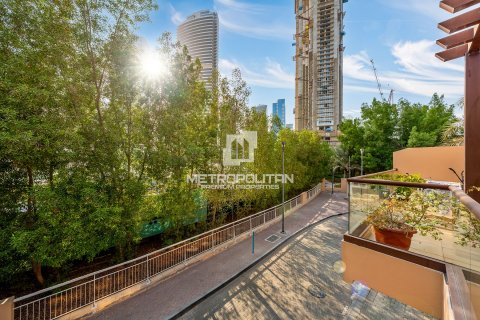 טאונהאוס למכירה ב Jumeirah Islands, Dubai, איחוד האמירויות 4 חדרי שינה, 337 מ"ר, מספר 663970 - תמונה 21