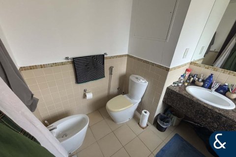 Apartamento en alquiler en Jumeirah Beach Residence, Dubai, EAU 2 dormitorios, 121 m2 № 668021 - foto 11