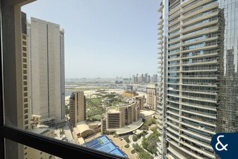 Apartment in Jumeirah Beach Residence, Dubai, UAE 3 bedrooms, 175 sq.m. № 668024 - photo 11