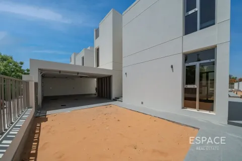 Vila di Jumeirah Park, Dubai, UAE 5 bilik tidur, 555 meter persegi № 737819 - foto 19