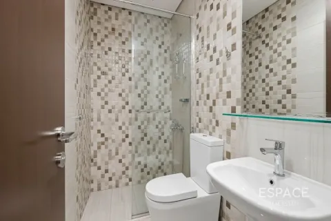 Apartmen di Jumeirah Village Circle, Dubai, UAE 1 bilik tidur, 99 meter persegi № 737806 - foto 10