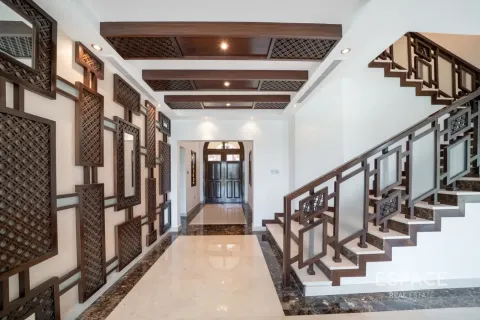 Villa in Jumeirah Islands, Dubai, UAE 5 bedrooms, 520 sq.m. № 737805 - photo 4