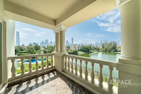 Villa in Jumeirah Islands, Dubai, UAE 5 bedrooms, 520 sq.m. № 737805 - photo 17