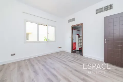 Willa na sprzedaż w Meadows, Dubai, ZEA 5 sypialnie, 373 mkw., nr 737804 - zdjęcie 11