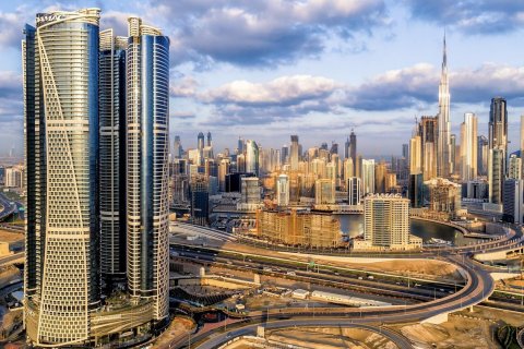 TOWERS BY PARAMOUNT v Business Bay, Dubai, SAE Č.: 282387