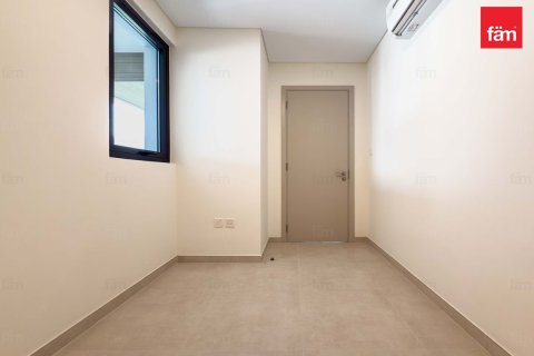 Villetta a schiera in vendita a Dubai, EAU 3 camere da letto, 134.2 mq. № 708376 - foto 6