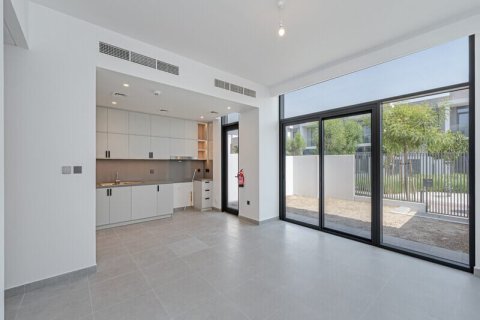 Kuća u nizu u Arabian Ranches 3, Dubai, UAE 3 spavaćih soba, 145 m2 Br. 699291 - fotografija 15