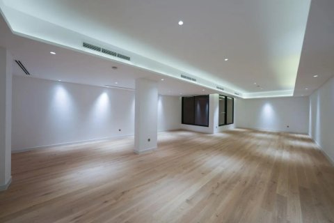 Vila u gradu Dubai, UAE 5 spavaće sobe, 1570.99 m2 Br. 750523 - Slika 2