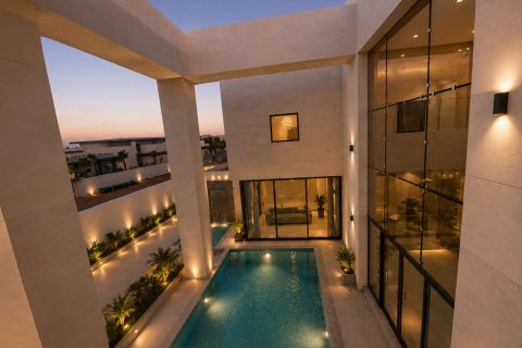 Vila u gradu Dubai, UAE 5 spavaće sobe, 1570.99 m2 Br. 750523 - Slika 11